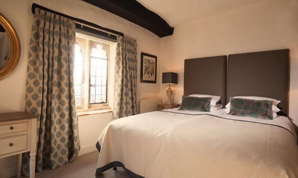 The Crown Hotel Shipton under Wychwood Kültér fotó